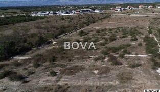 Građevinsko zemlji&scaron;te 1549 m2 &ndash; Zemunik *Pravilan oblik* (ID-2474/D)