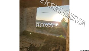 Kuća 350m2 &ndash; Gornji Karin *POGLED MORE* (ID-2540/A)