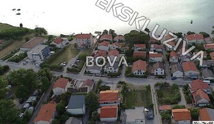 Građevinsko zemlji&scaron;te 940 m2 &ndash; Vrsi *Odlična lokacija* (ID-2602/A)